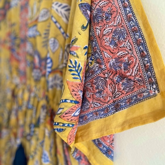 đź’—Vintage Kaftanđź’— with a tasseled string . - Picture 7 of 10